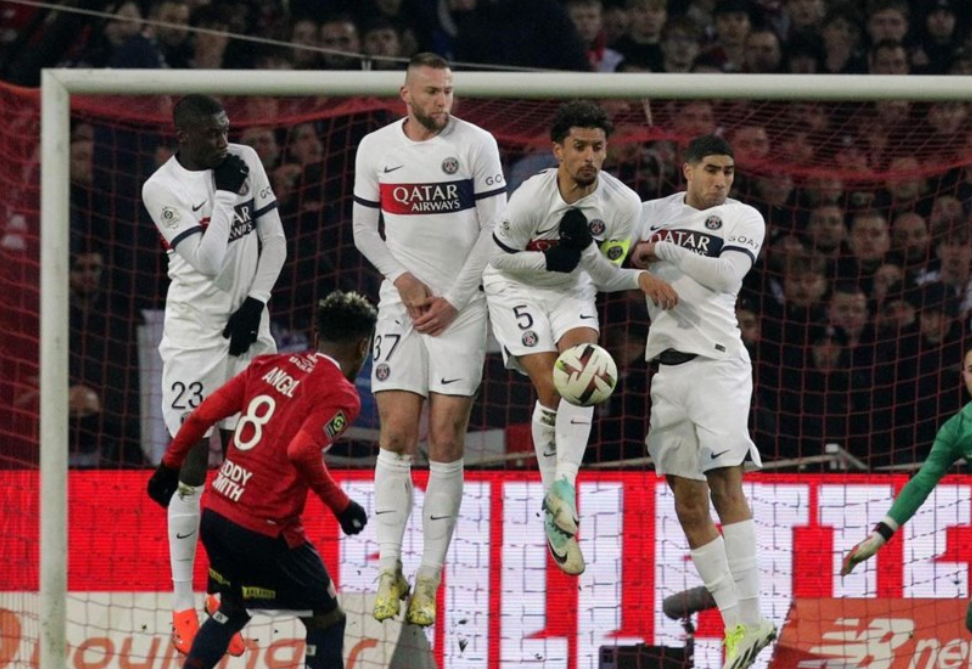 Lille 1-1 PSG: Pozdní vyrovnávací gól připravil Paris Saint-Germain o plný počet bodů